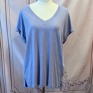 Lavender Banana Republic cotton tshirt